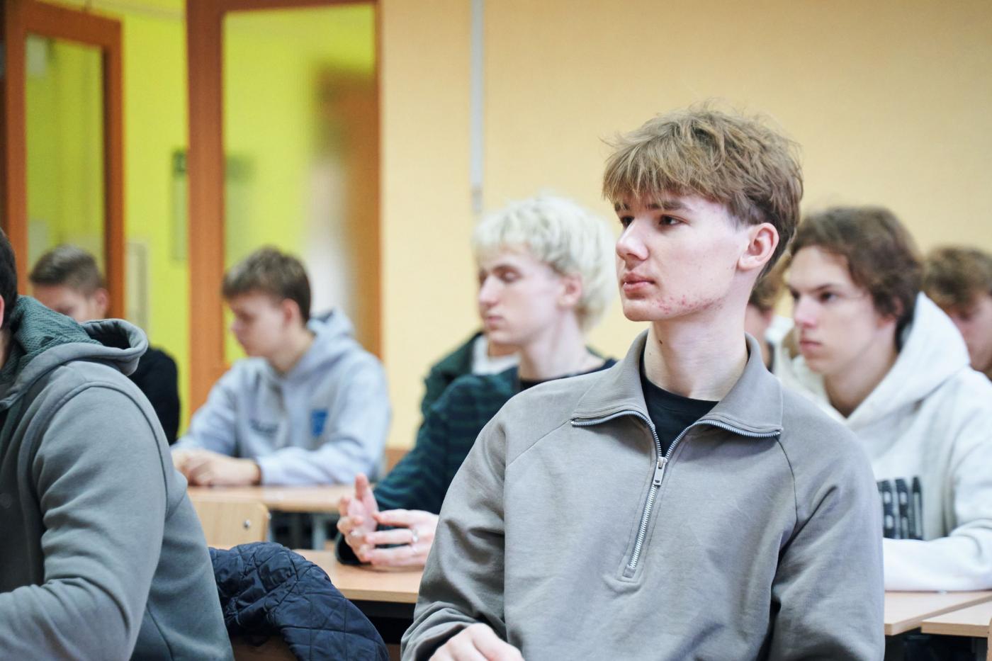 Молодежь о главном. О чем сегодня говорила молодежь на СТФ